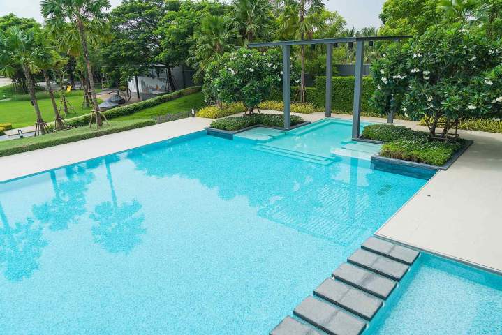 Création et installation de piscines à vos mesures